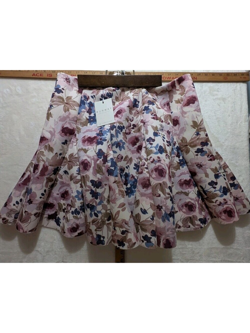 LC Lauren Conrad Runway Limited Edition Pleated Floral Scuba Knit A-Line Skirt,